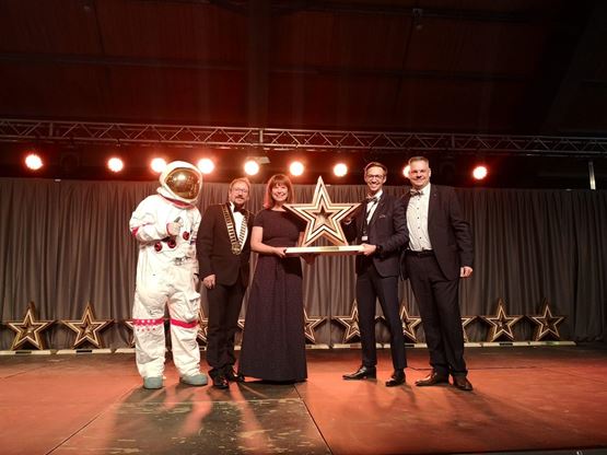 Award LOM to LOM 2020-2021